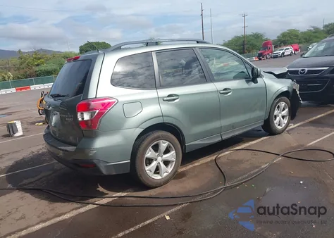 2015 Subaru Forester 2.5I Premium z USA, uszkodzony, nr VIN JF2SJADCXFH444823